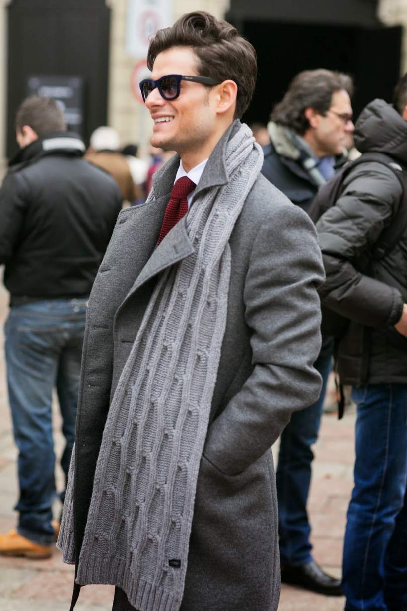 Как завязать шарф мужчине (фото-схема): ТОП-9 способов завязывания, на пальто, под куртку, на шее, примеры образов, как выбрать подходящий узел14