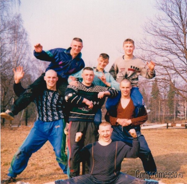 Стиль 90-х годов для мужчин (50+ фото): как одевались в 90-е, мужская мода в одежде на западе и в России13