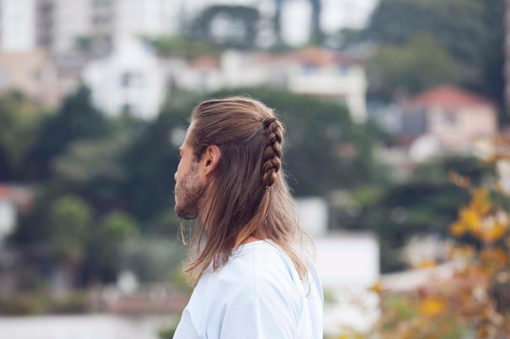 ТОП-16 мужских стрижек на длинные волосы (130+ фото): обзор самых модных стилей и видов для длинных волос, кому подойдет65